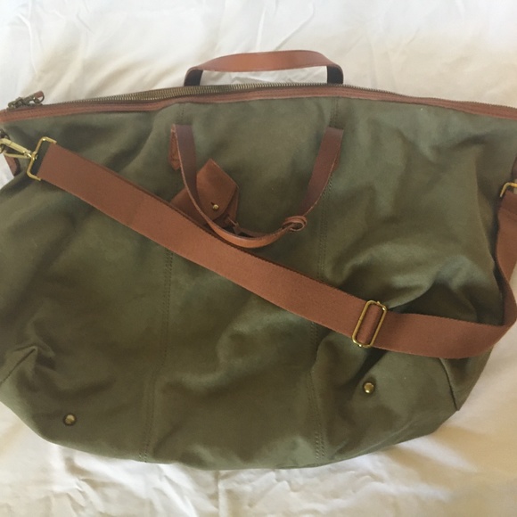 Madewell Essential Overnight Bag Online 